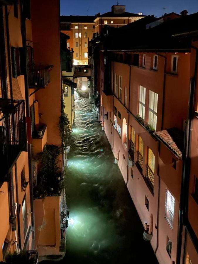 Sibilla Suite Apartment - Via Piella 14 Bologna Eksteriør billede